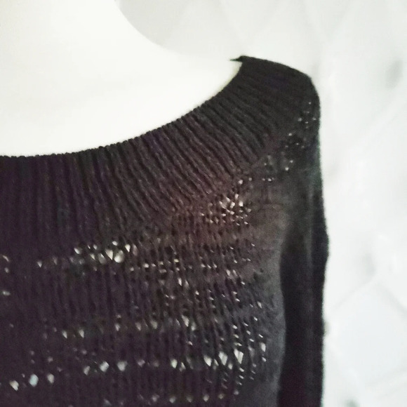 Victoria's Secret Knit Top / All Black / Size Medium - Picture 2 of 5